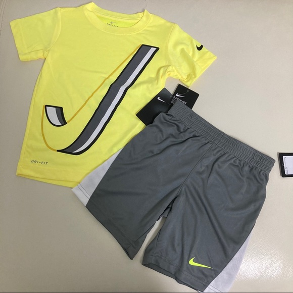 Nike Other - Nike active performance shorts set